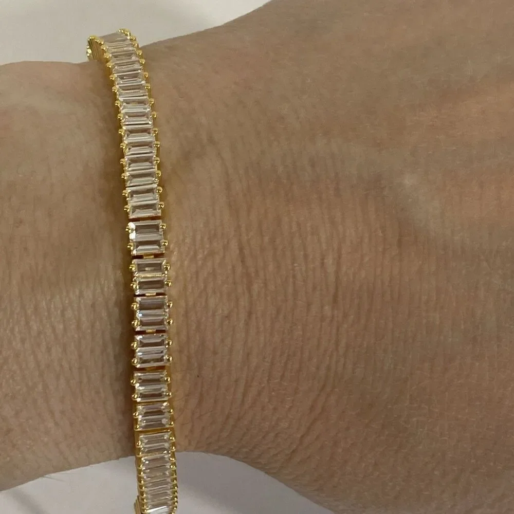 Caitlyn Minimalist Cubic Zirconia‎ 18k Gold Plated Tennis Bracelet With Box